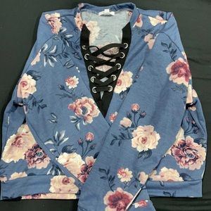 Long sleeve crop top